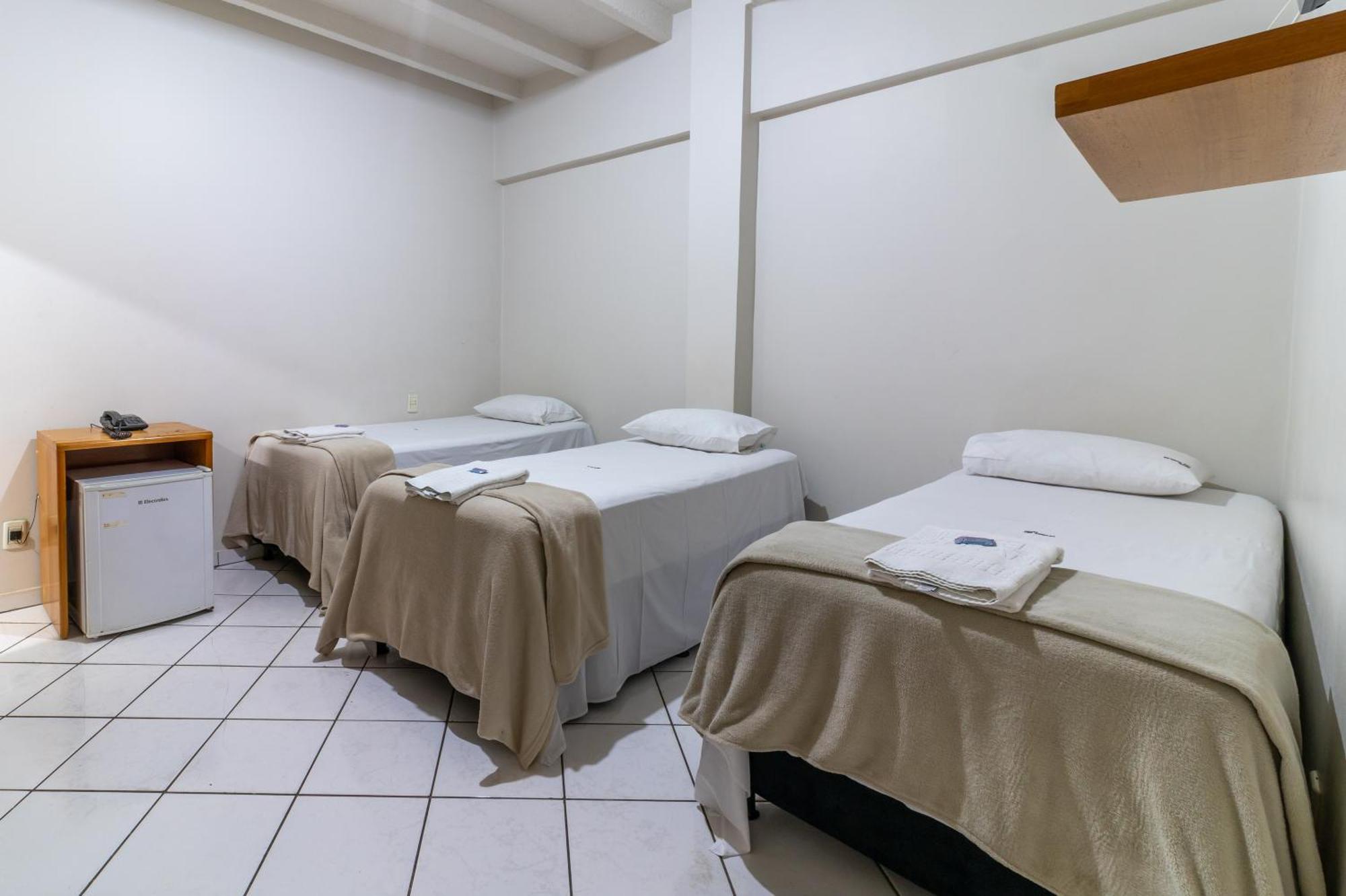 Hotel Los Angeles كويابا المظهر الخارجي الصورة