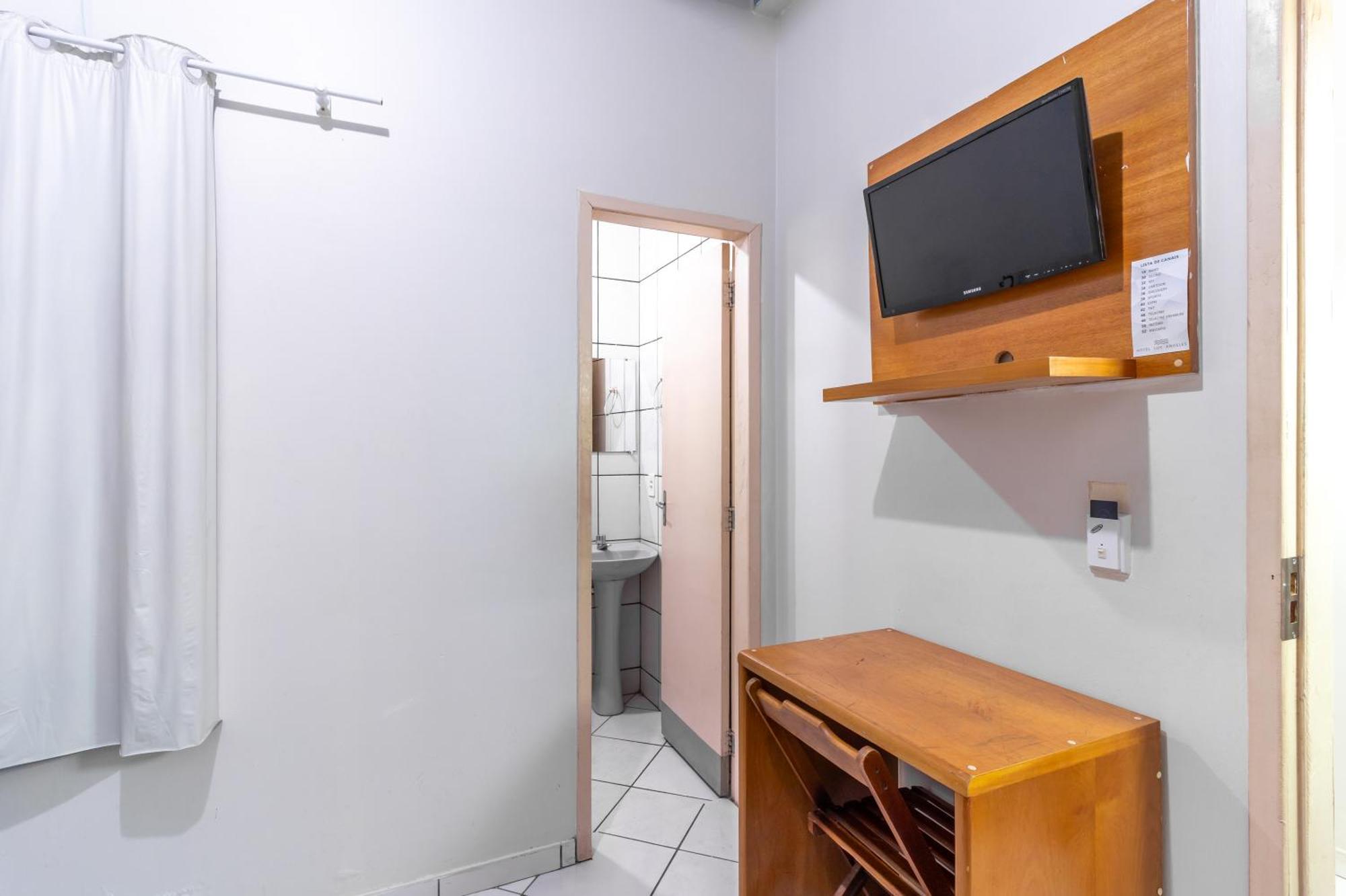 Hotel Los Angeles كويابا المظهر الخارجي الصورة