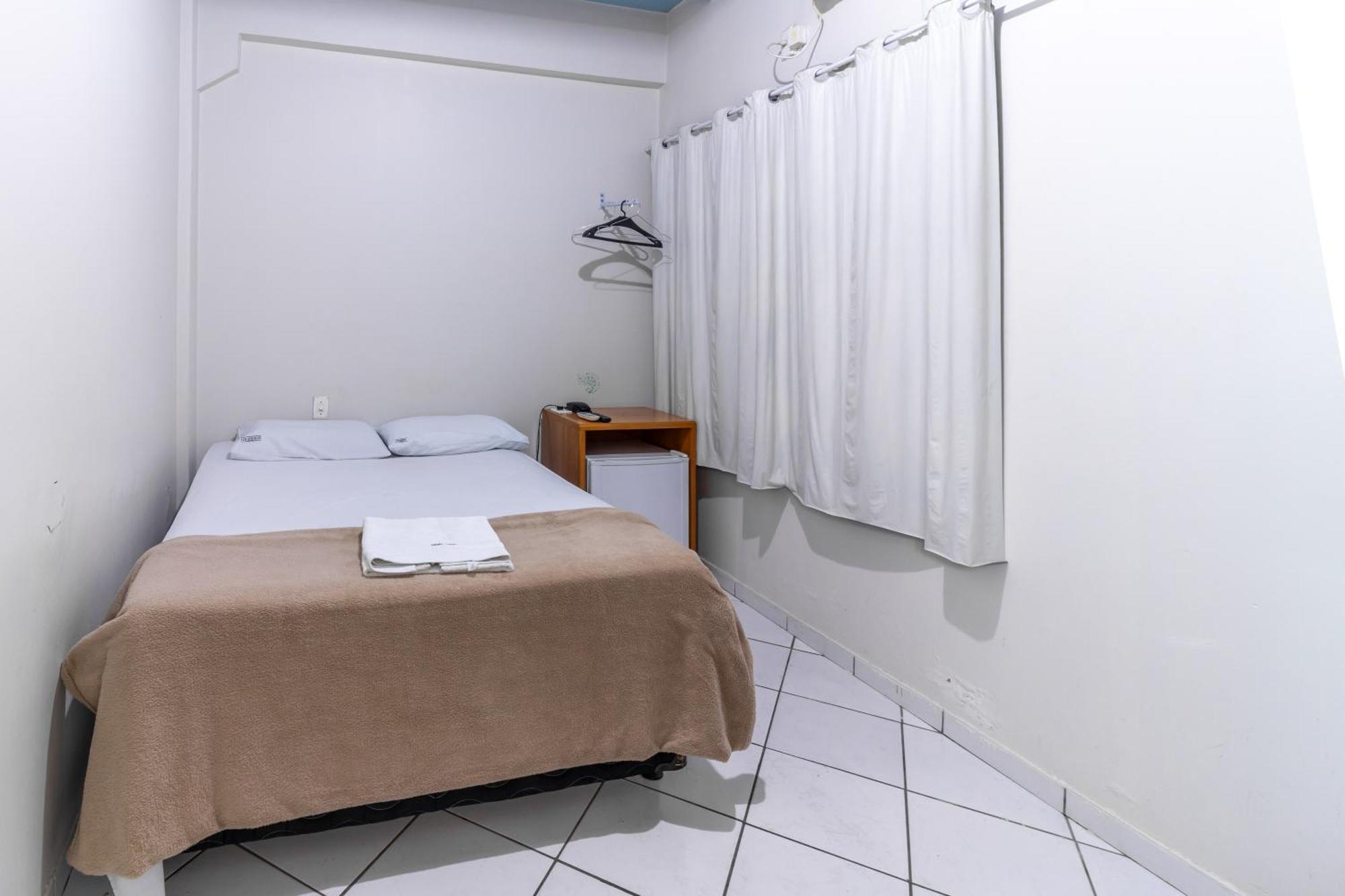 Hotel Los Angeles كويابا المظهر الخارجي الصورة